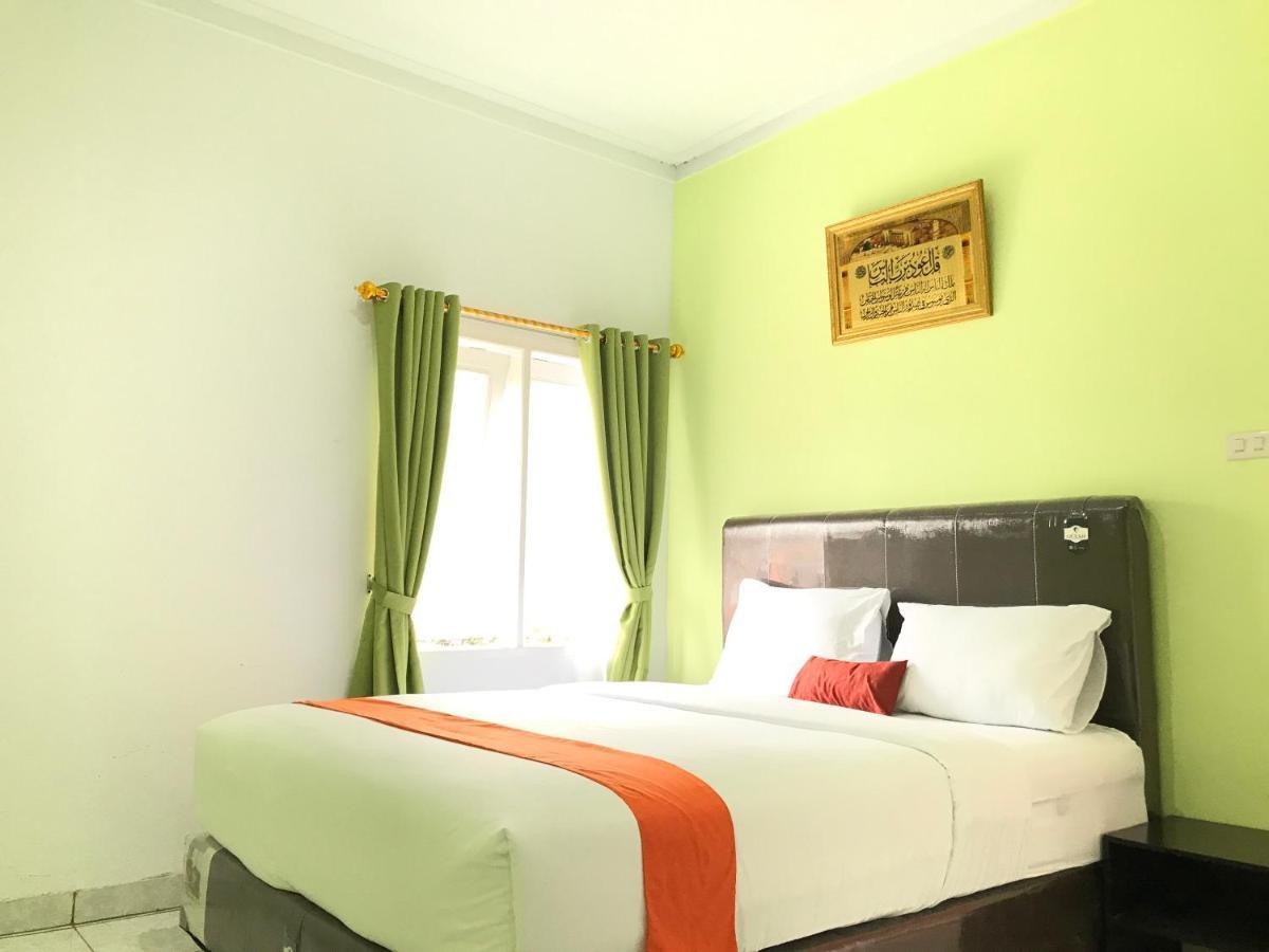 Panorama Guest House Syariah Berastagi Exterior photo