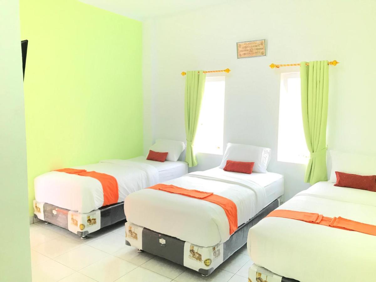 Panorama Guest House Syariah Berastagi Exterior photo